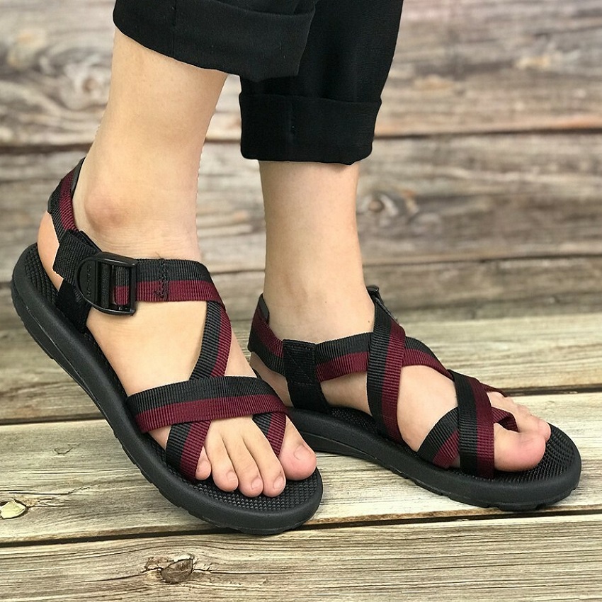 Giày Sandal Rova Nam Nữ Quai Chéo dạo phố đi chơi đi học RV117