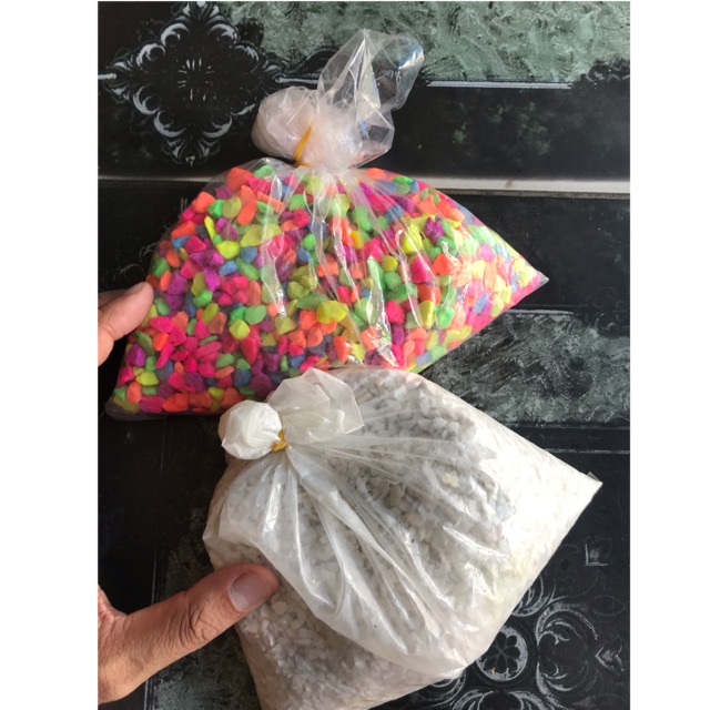 COMBO 2 BỊCH ĐÁ ĐỦ MÀU ĐÁ TRẮNG TRANG TRÍ HỒ CÁ NON BỘ