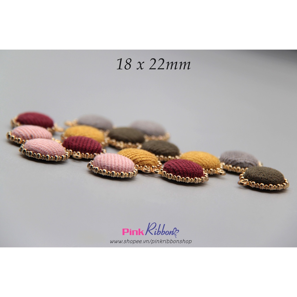 [Set 2 hạt] Hạt bẹt bọc nhung đế kim loại, có tai treo, đường kính hạt 18mm