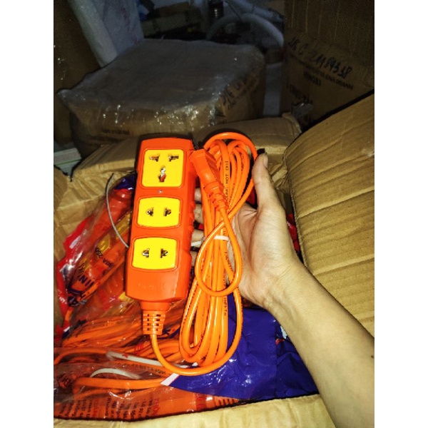 ổ cắm chịu tải 6000w dây dài 5m 3 ổ cắm