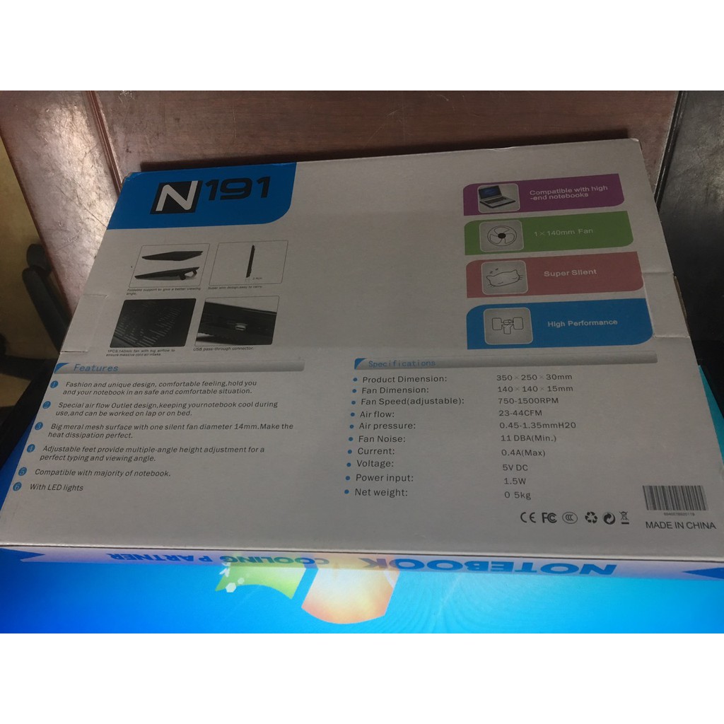 đế tản nhiệt laptop 1 quạt Fan 12 đèn led