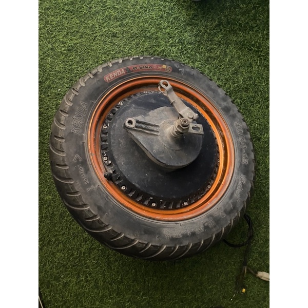 Động cơ xe máy điện Xmen vành 12