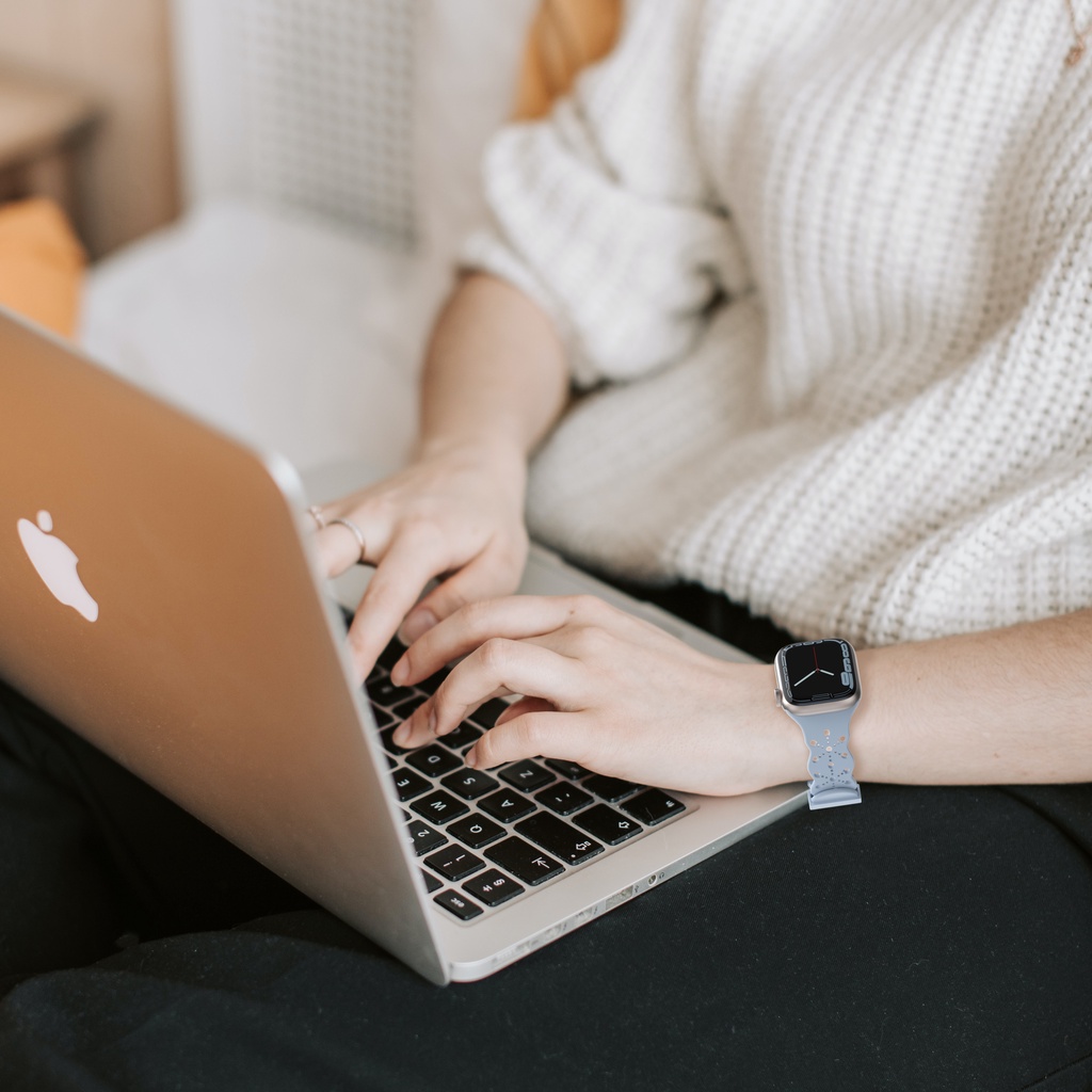 Dây Đeo Silicon Mỏng Kiểu Thể Thao Cho Đồng Hồ Thông Minh Apple Watch IWatch Series 38mm 40mm 42mm 44mm 41mm 45mm