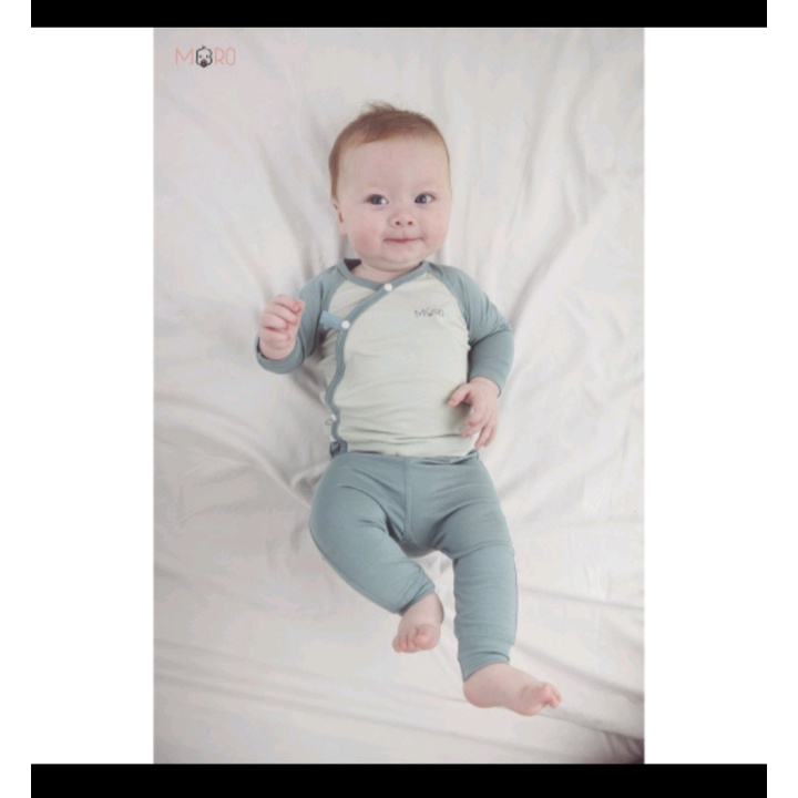 Set 02 bộ sơ sinh petit họa tiết Moro cho bé