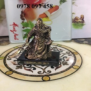 Tượng quan công để bàn