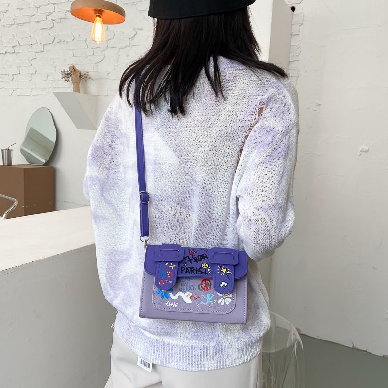 Túi đeo chéo in hình hoạt hình đáng yêu phong cách thời trang Hàn Quốc 2022