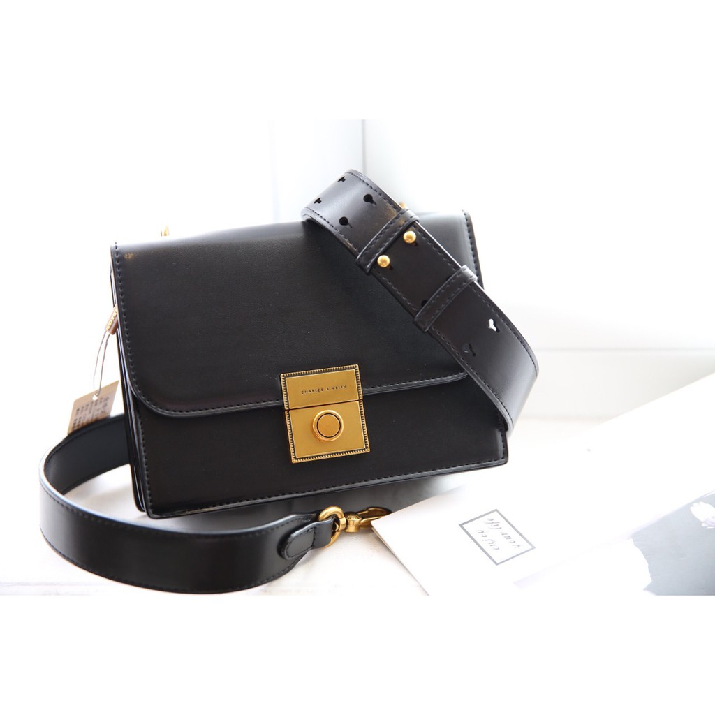 CNK CROSSBODY fullbox