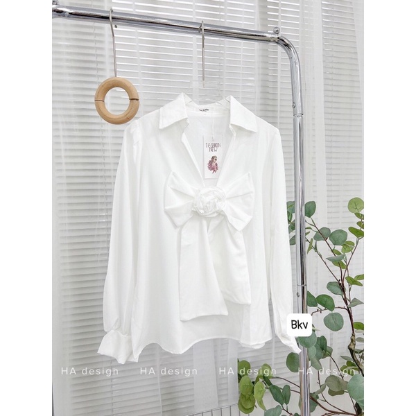 Áo sơ mi trắng tiểu thư kèm tag nơ siêu xịn xò