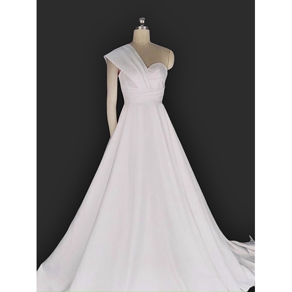 ĐẦM 1 VAI XOÈ MẶC CƯỚI XẾP LY ĐẮP CHÉO BO EO MS1135y