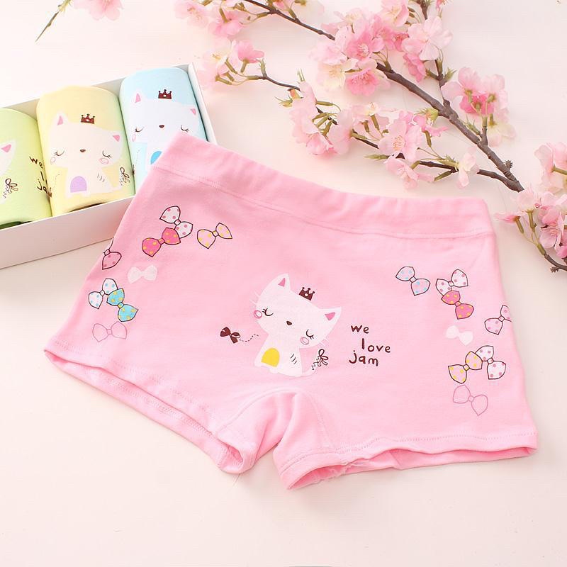 Quần chip đùi giao mẫu màu ngẫu nhiên (1cái)