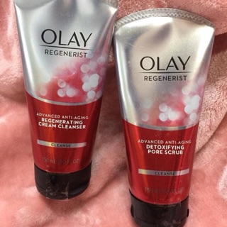 Sữa rửa mặt Olay