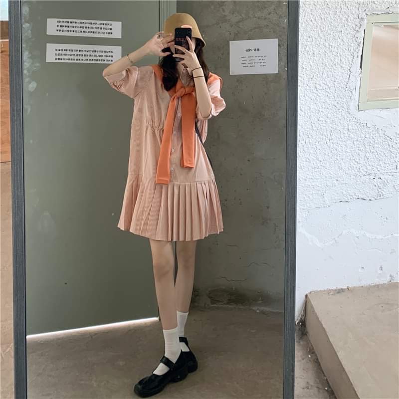 Set váy sơ mi kẻ sọc + áo choàng ngoài
