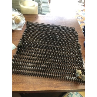 lò xo nén sợi 2,5 ly phi 15,5 dài 30cm