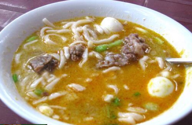 Bánh canh khô cuộn( cháo canh nghệ an)