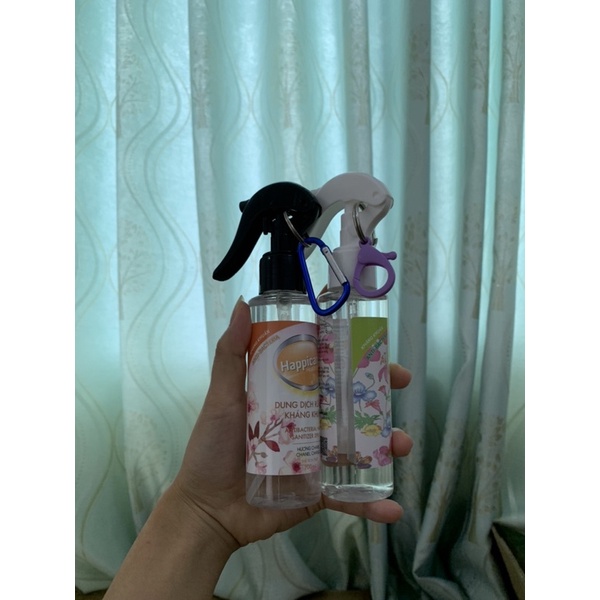 NƯỚC XỊT KHUẨN RỬA TAY CHO BÉ ĐI HỌC KÈM MÓC NHƯ HÌNH 100ML KHÁNG KHUẨN