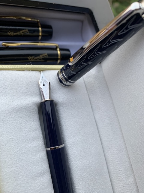 Bút máy Montblanc Meisterstück Le Petit Prince LeGrand