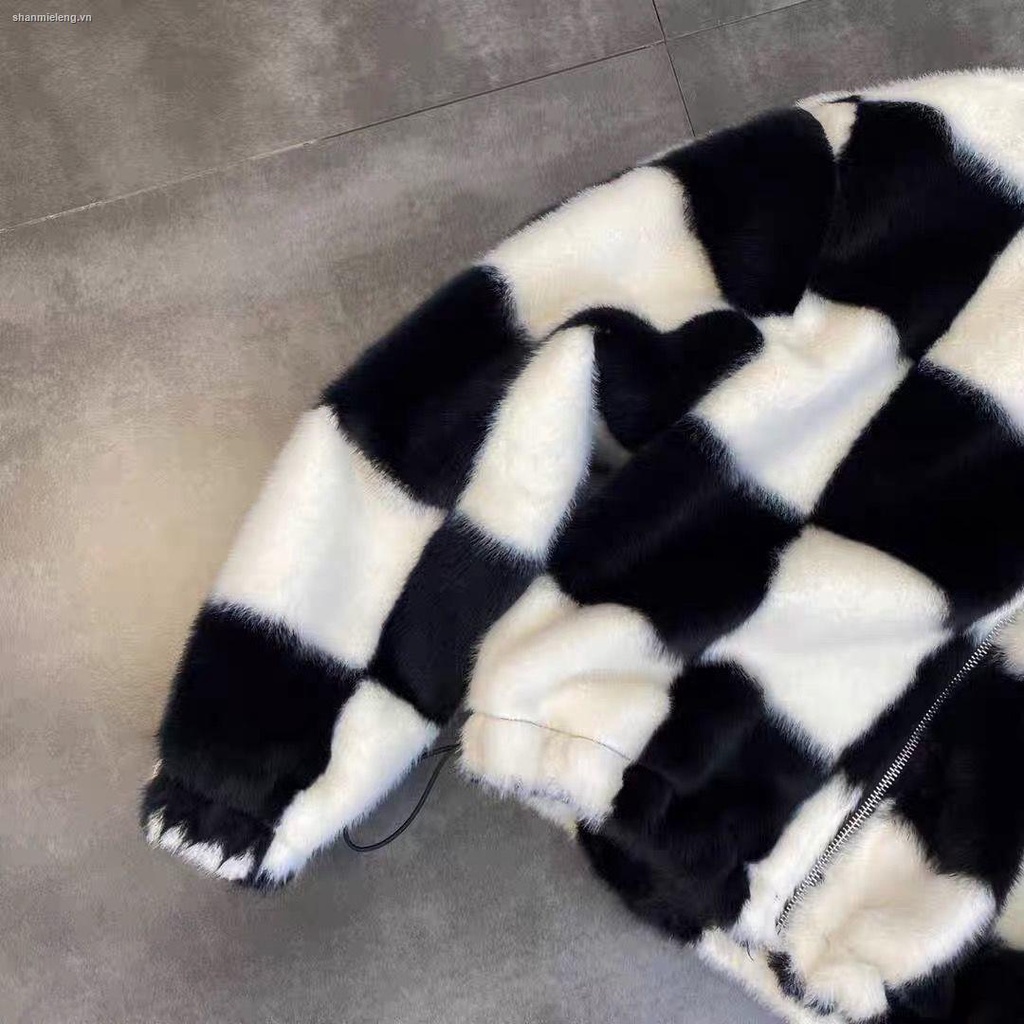 ↂ Áo khoác cotton cổ đứng tay dài kẻ sọc trắng đen phối dây xích thời trang mùa đông 2021 | BigBuy360 - bigbuy360.vn