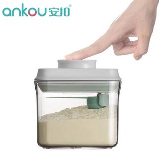 Hộp đựng sữa bột Ankou kèm muỗng không chứa BPA an toàn tiện dụng