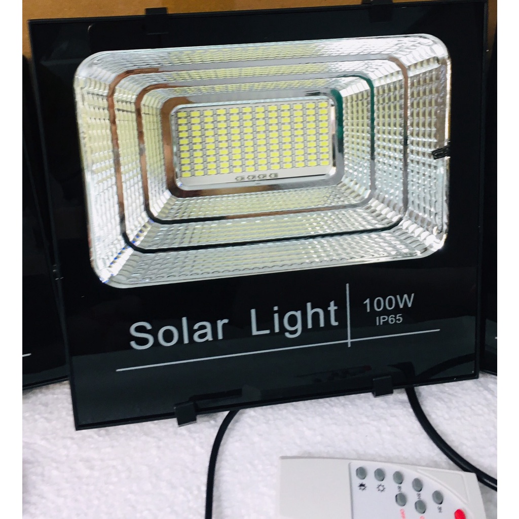 [ Bảo Hành 02 Năm ] Đèn Pha Led Năng Lượng Mặt Trời 100w