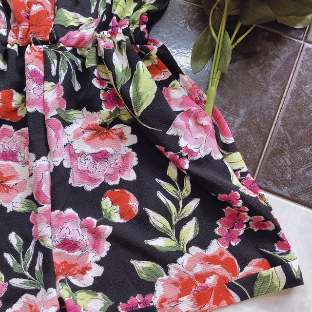 Bộ bay cổ vest dễ thương thời trang Hàn Quốc