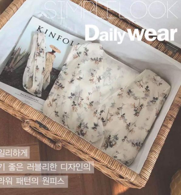 (Sẵn) Váy hoa nhí dáng dài Moran | BigBuy360 - bigbuy360.vn