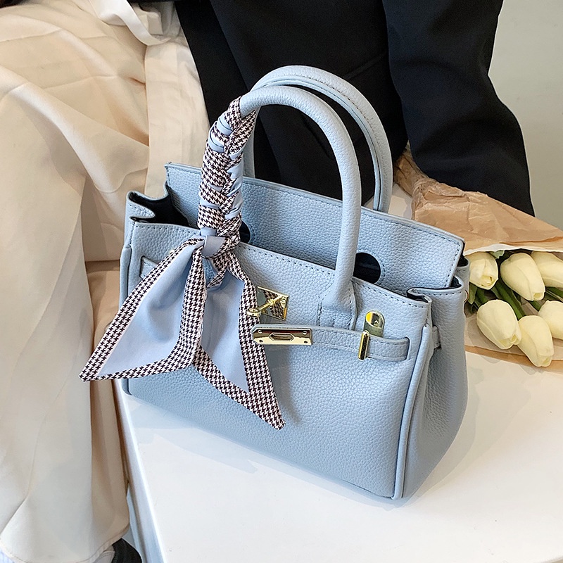 Túi Đeo Vai Mùa Hè Kết Cấu Mới Nhất Dễ Phối Đồ Chất Lượng Cao Cho Nữ