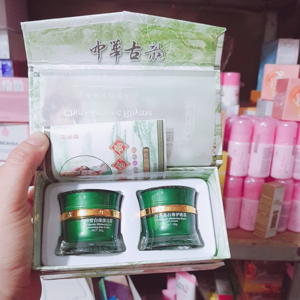 Kem ngày đêm hoàng cung xanh dành cho da nám phù hợp với da thường da khoẻ đen bóng đen lỳ | BigBuy360 - bigbuy360.vn
