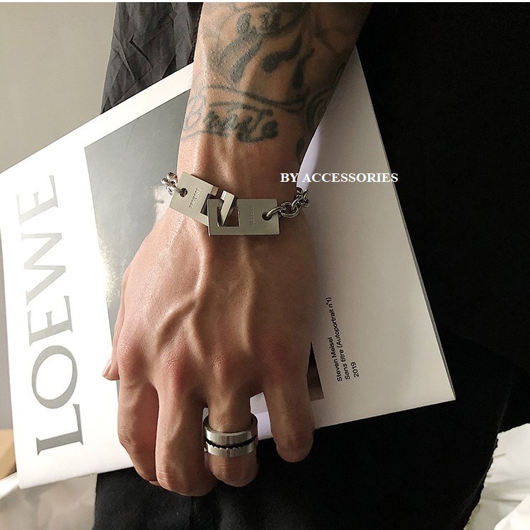 Lắc tay titan khóa móc bản chữ nhật không gỉ