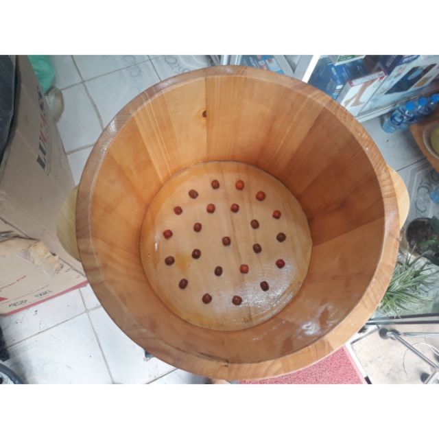 Chậu ngâm chân gúa rẻ gỗ thông có hạt massage - Chậu ngâm chân gỗ spa