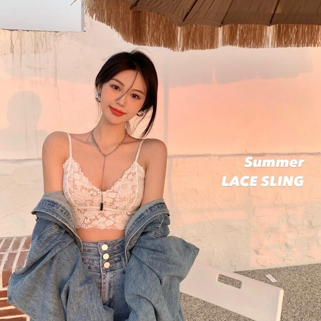 Áo dây mảnh khảnh phù hợp cho nữ giới phong cách Pháp