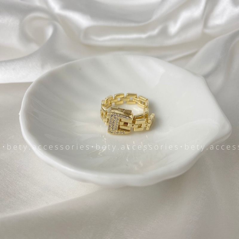 Nhẫn titan kiểu dáng xích phong cách hàn quốc Beli