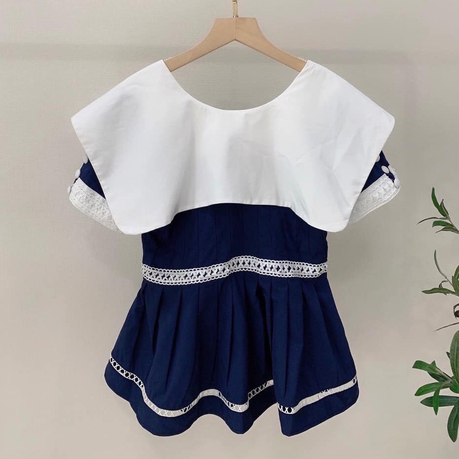 Áo peplum xanh phối trắng tiểu thư đẹp sang chảnh