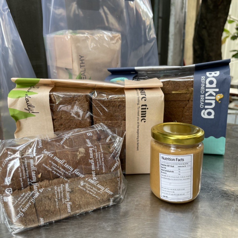 BÁNH MÌ ĐEN NGUYÊN CÁM 10 LÁT - DARK RYE BREAD 10 SLICES