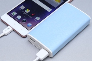 Pin sạc dự phòng 7500 mAH