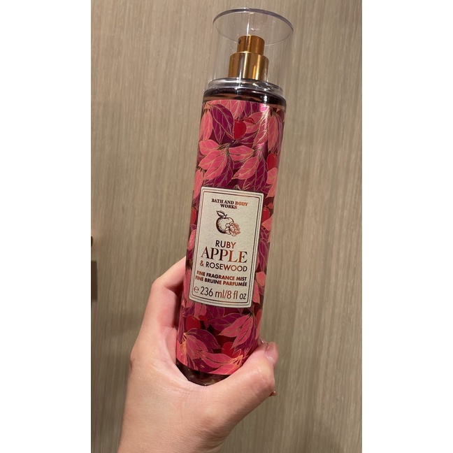 -𝐌𝐨𝐨𝐌𝐨𝐨-Xịt thơm toàn thân Bath &amp; Body Works mùi Ruby Apple &amp; Rosewood 50ml/100ml - 236ml Full Seal - New