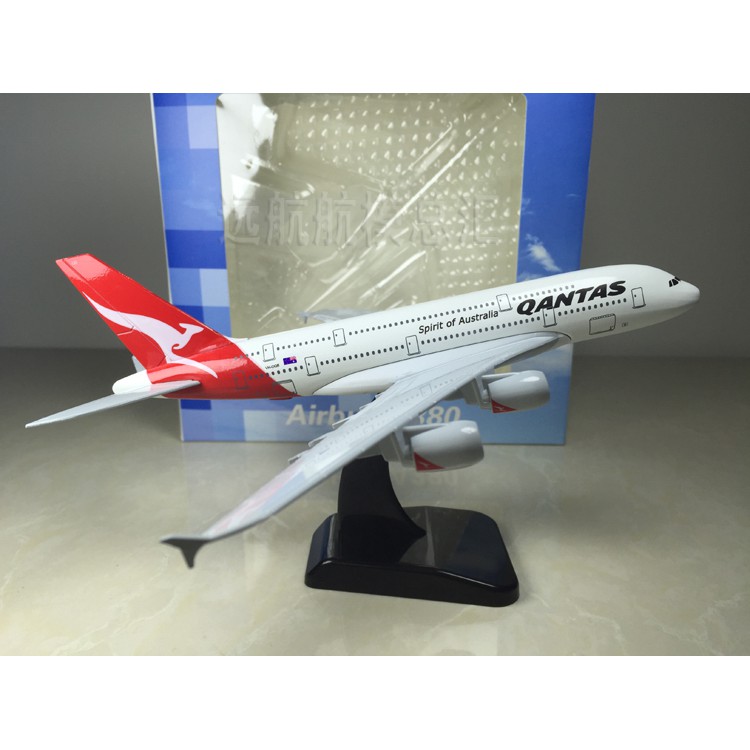 MÔ HÌNH MÁY BAY Qantas 20cm