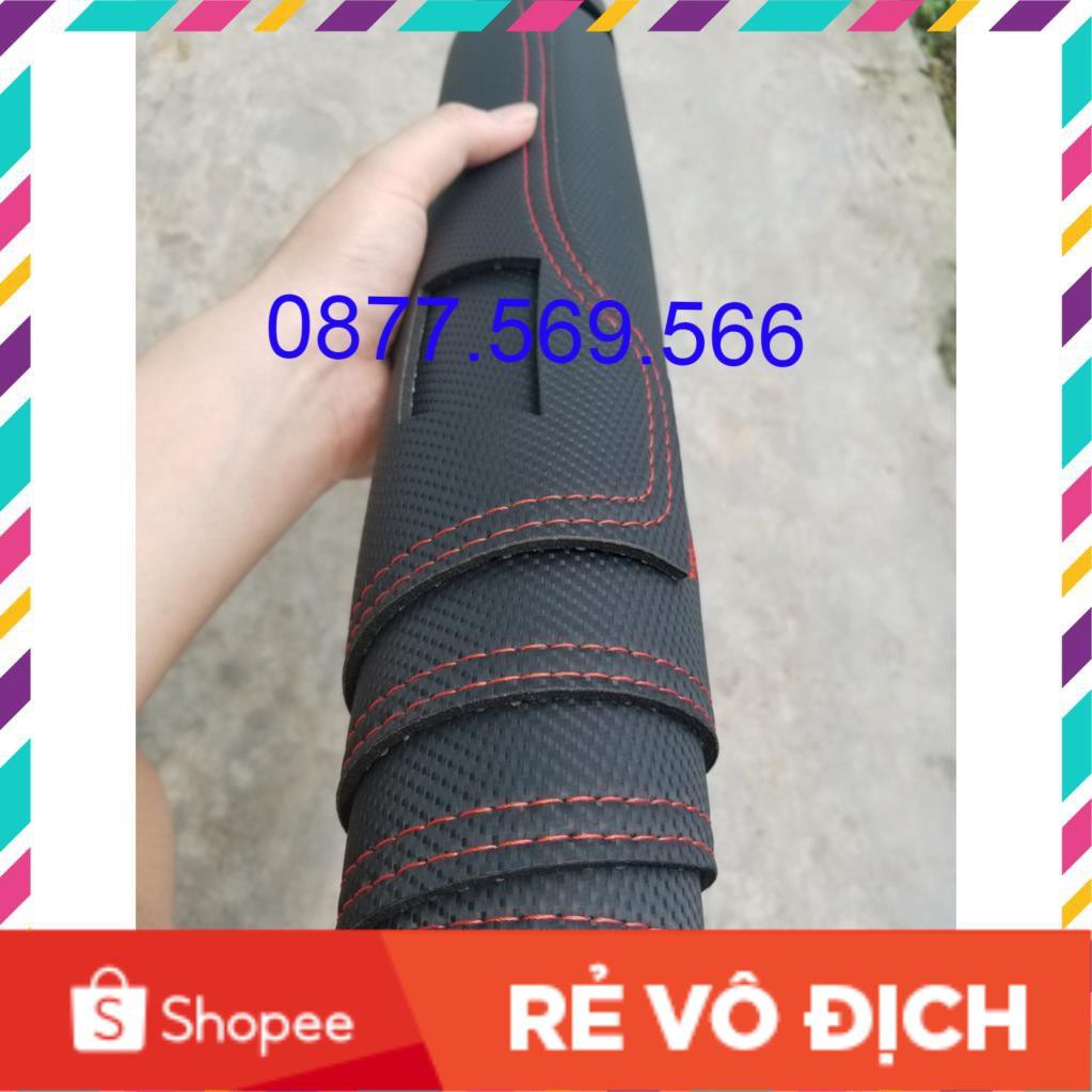 CAO CẤP- THẢM TAPLO TOYOTA INNOVA (2008-2016)-(2017-2021)-DA VÂN CARBON-NHUNG LÔNG CỪU