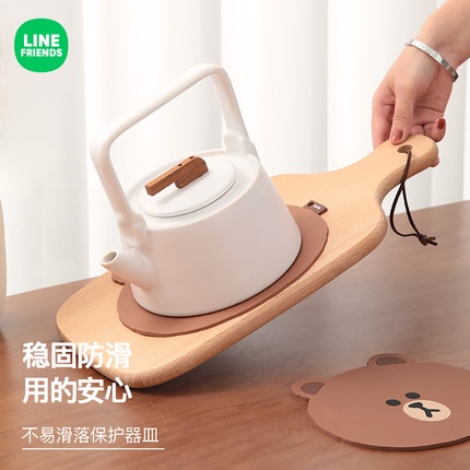 Tấm cách nhiệt placemat silicone không thấm nước và chống thấm dầu, trải bàn chống bỏng cho trẻ em, không trơn trượt