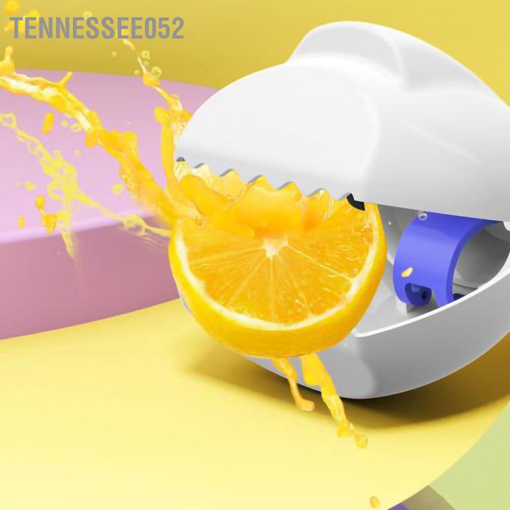 Dụng cụ hốt phân cho cún cầm tay sử dụng dễ dàng