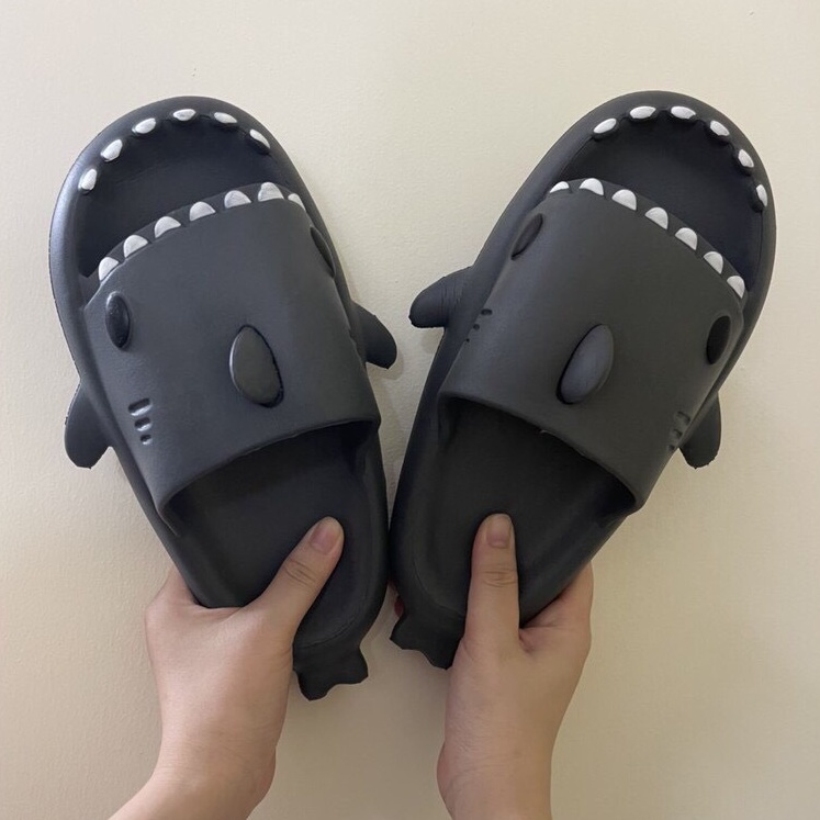 Dép Cá Mập quai ngang , dép bánh mỳ hình Cá Mập màu sắc