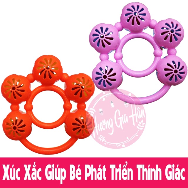 Xúc Xắc Hoa Tròn giúp bé tăng cường khả năng vận động