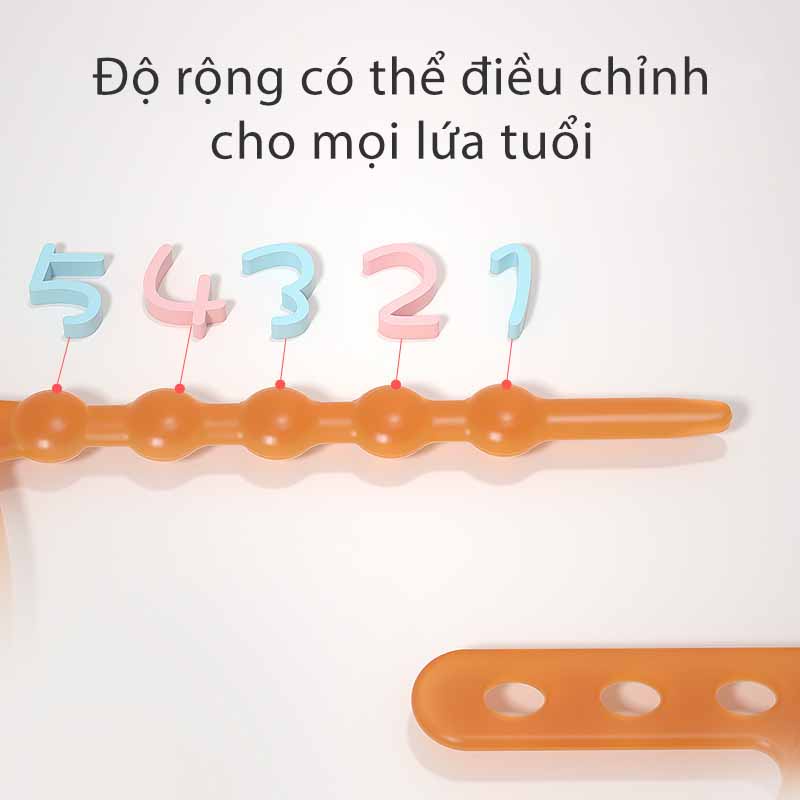 Gặm Nướu Đeo Tay Silicon MIsuta Chống Rơi, An Toàn Cho Bé