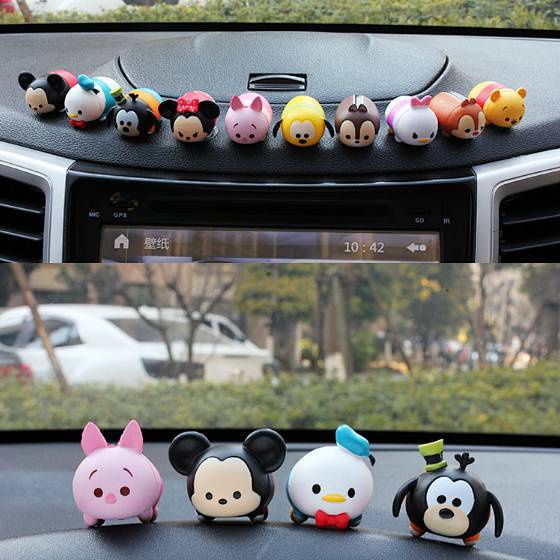 Mickey Shaking Head Couple Disney High-End Female Personality Creative Car Interior Supplies Car Decoration Small Decorations New Auto fashion products