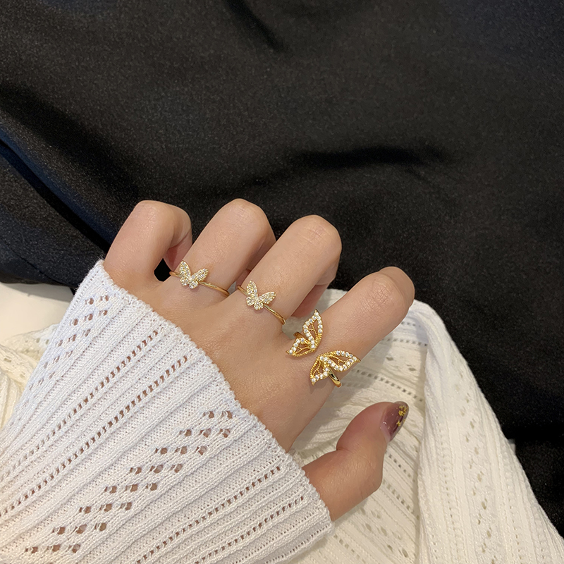 Nhẫn mạ vàng 14K họa tiết bướm đính đá đẹp mắt