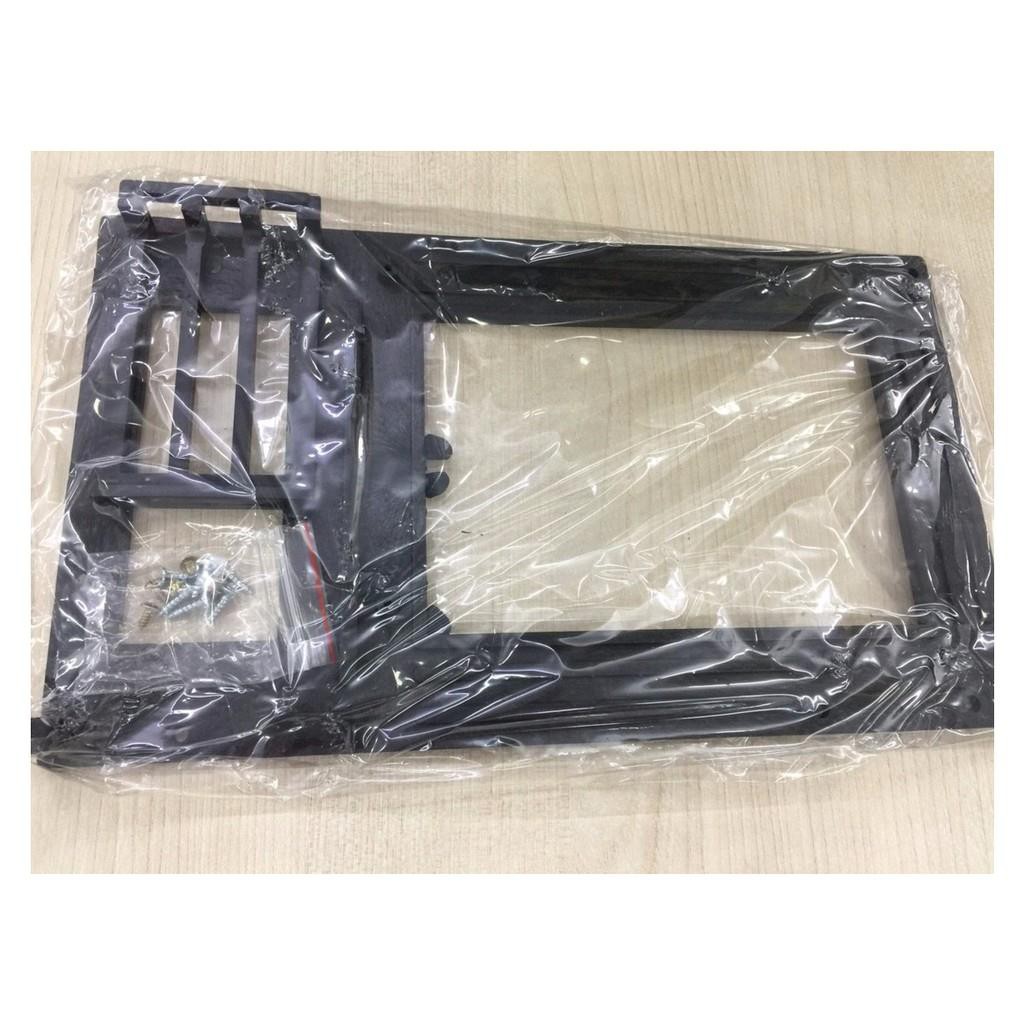 Đế bắt main kèm ốc