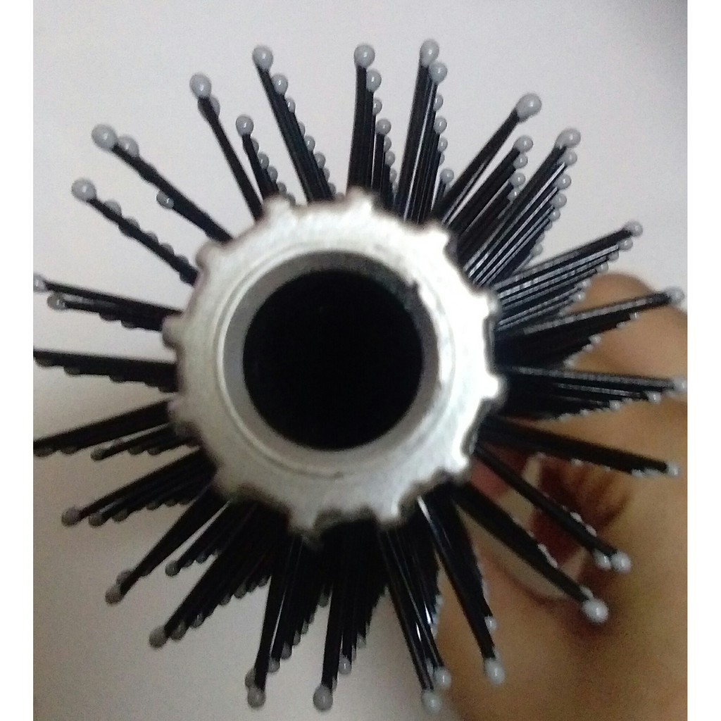 [HÀNG CÓ SẴN]Lược tròn chải tóc xoăn-lược tròn tạo kiểu tóc -tạo phồng cán bạc