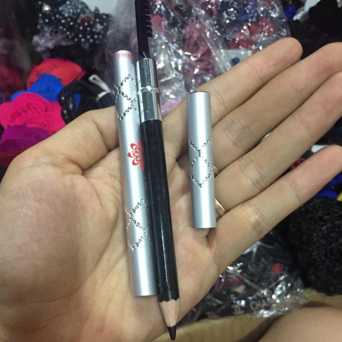 Chì Kẻ Mày 2 Đầu Vỏ Bạc Gân Đá In Hoa Xinh Lắm Nha-Z76-K4T2