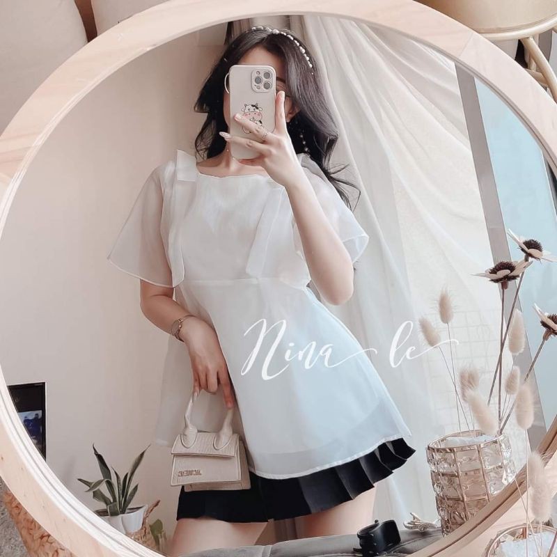 set áo babydoll trắng voan tơ nơ vai kèm chân váy đen xếp ly dáng xoè tiểu thư