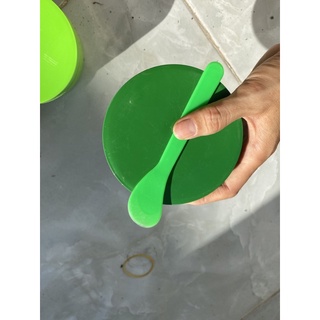 Hủ 200gr xanh rêu (tặng muỗng múc kem)