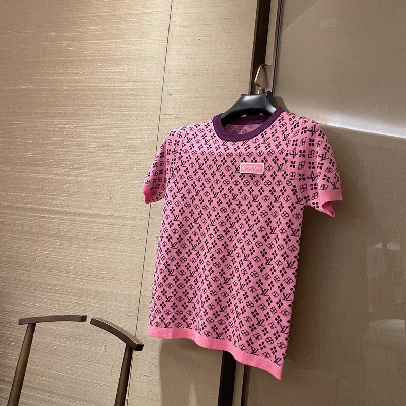 Áo phông len nữ ngắn tay toàn thân in hoạ tiết louis vuitton LV